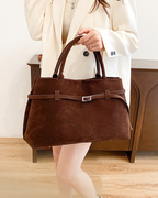 Retro Suede Handbag – Timeless Elegance, Everyday Functionality