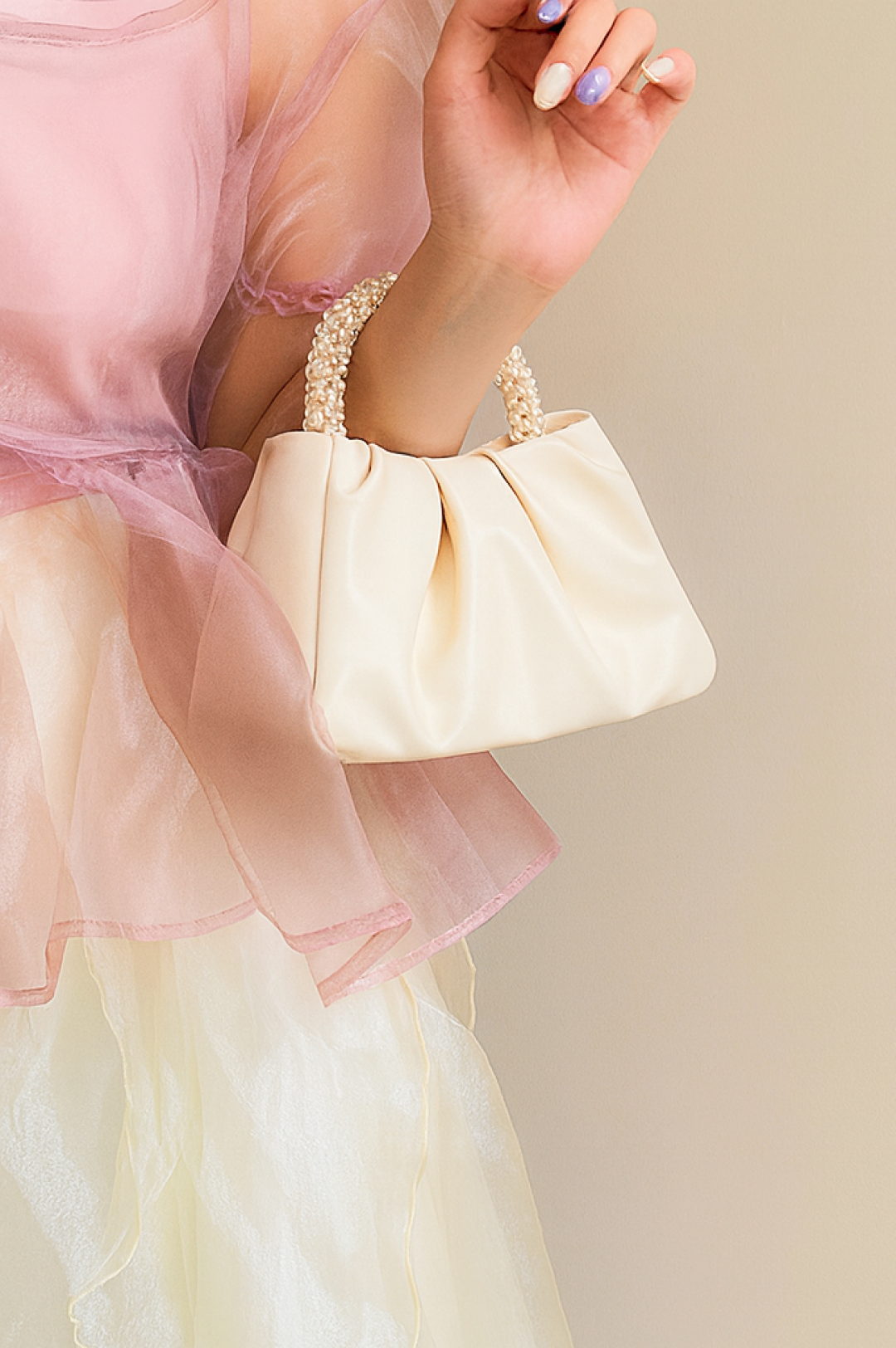 Sweet Girl Pearl Handbag – Elegance Meets Everyday Style