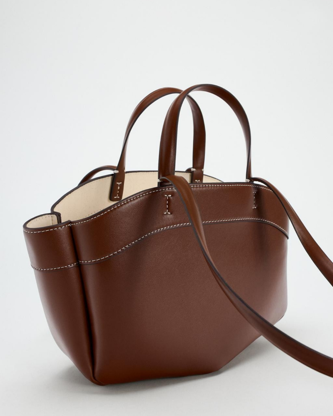 Structured PU Leather Tote – Elegant Shape, Everyday Ease