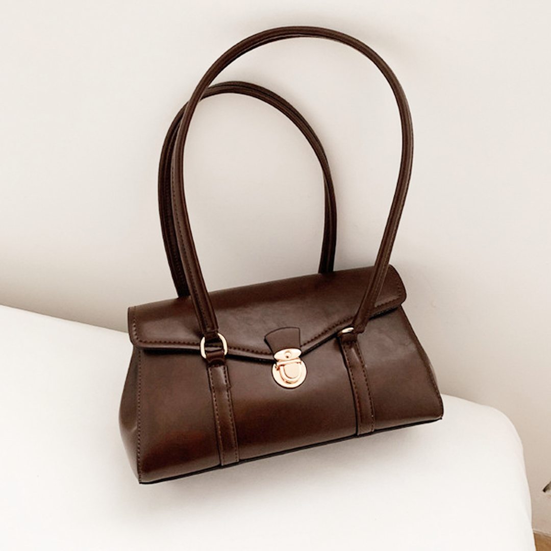 Vintage Shoulder Bag for Women – Elegant Retro Flap Handbag with Gold Lock - Coffee