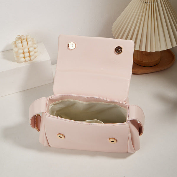 Soft Curve Shoulder Bag – Minimal Design, Everyday Elegance