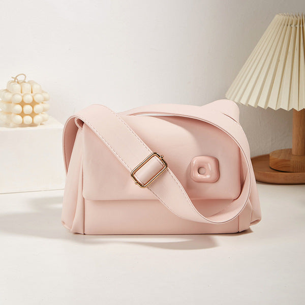 Soft Curve Shoulder Bag – Minimal Design, Everyday Elegance