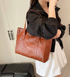 Essential Work Tote – Timeless Shape, Modern Utility